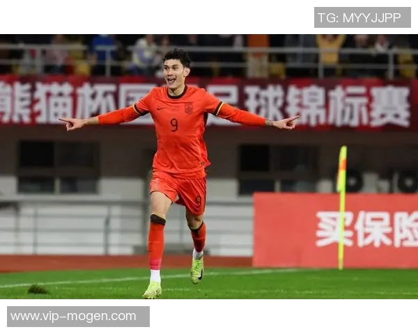 感谢付出与努力拜合拉木正式加盟成都蓉城开启新篇章