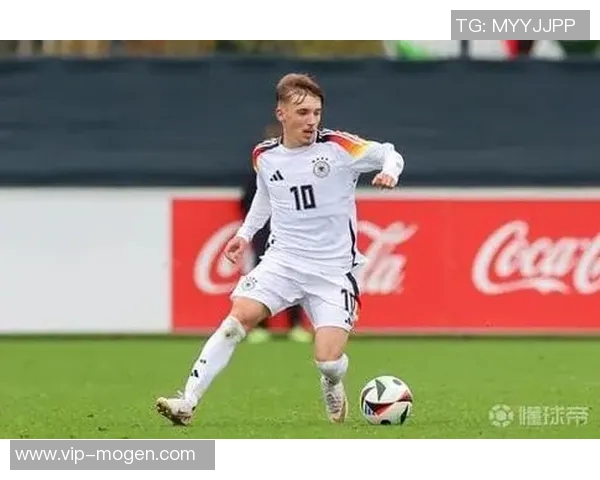 埃芬博格呼吁宽容对待17岁少年卡尔强调年轻人犯错在所难免 埃芬博格呼吁宽容对待17岁少年卡尔强调年轻人犯错在所难免